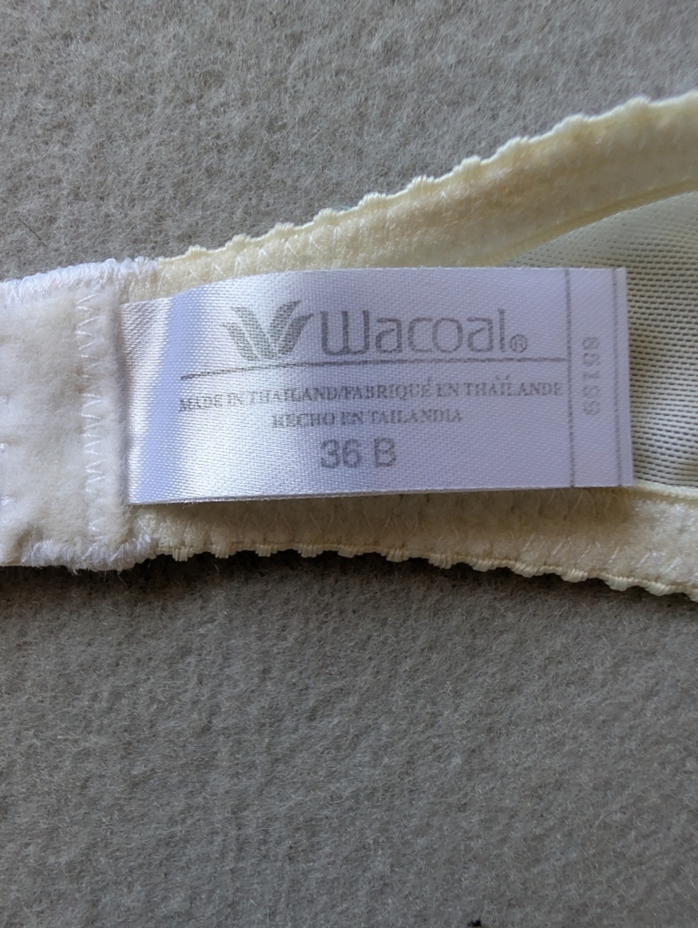 Vintage Wacoal Lace Arabesque Style 85199 Unlined Underwire Bra Ivory White 36B image 10